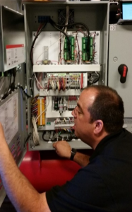 DDC Technician Performs Scheduled BAS maintenance
